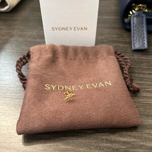 Sydney Evan Starburst Stud
